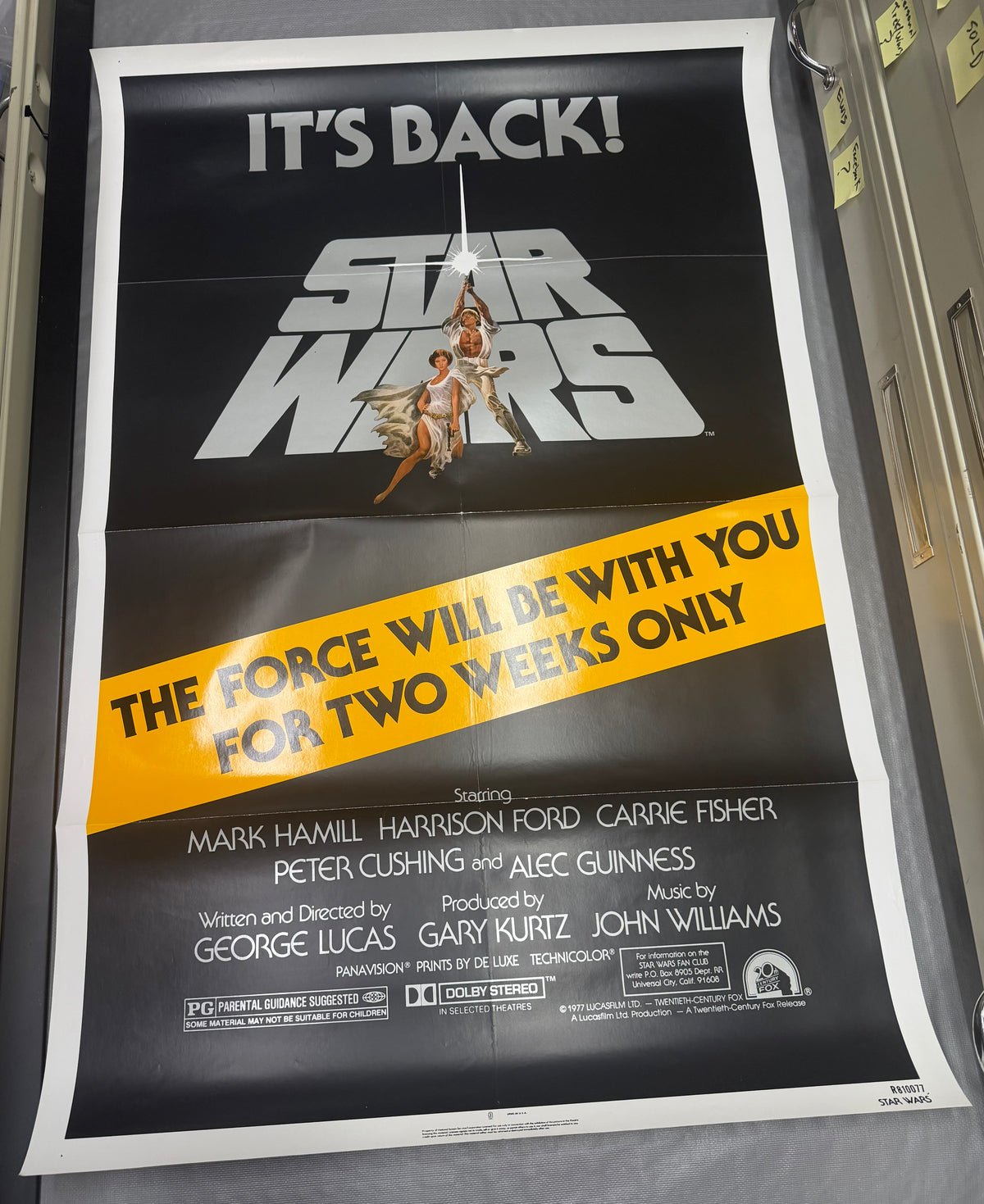 Poster one sheet Star Wars '81 re-release folded studio version