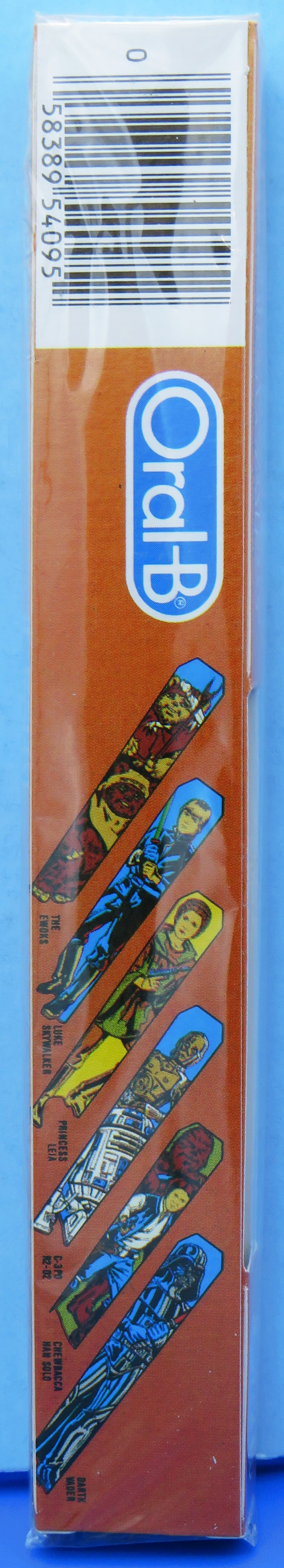 Toothbrush Canadian Oral-B Star Wars - Han Solo and Chewbacca - A