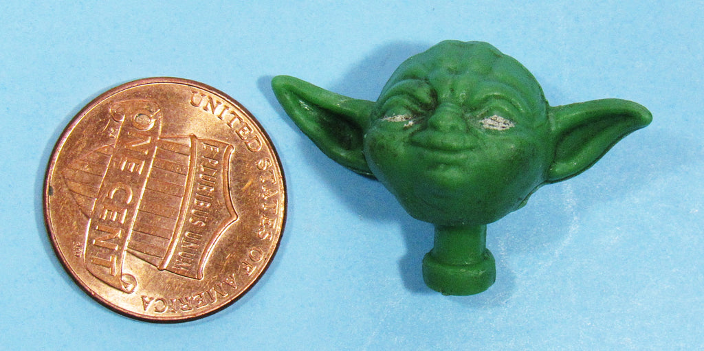 Lili Ledy Factory Overstock Action Figure Parts - Yoda - Star Wars