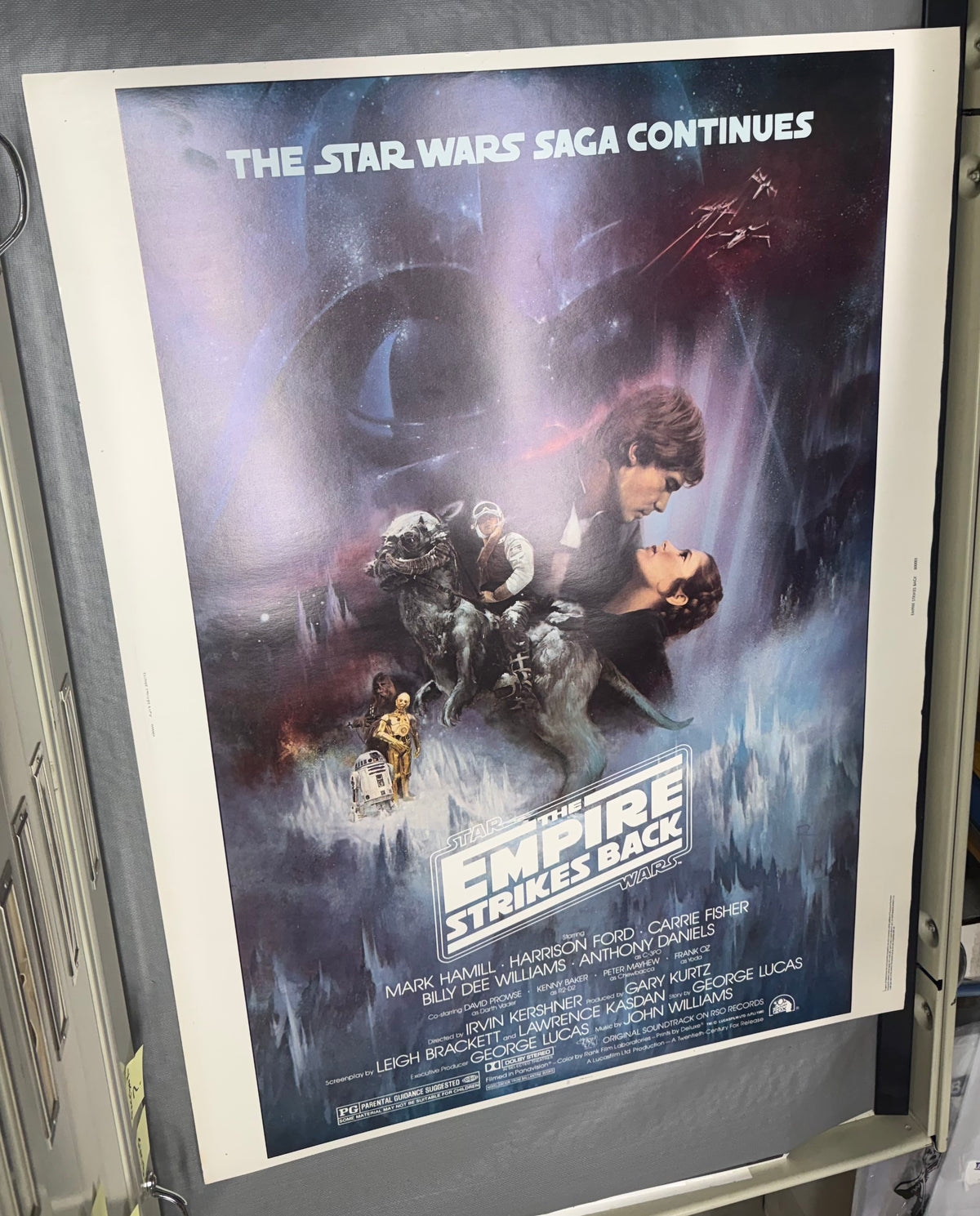 Poster 30 x 40 Empire Strikes Back Gone with the Wind Style A